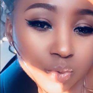 Meet your Posher, Jacqueline